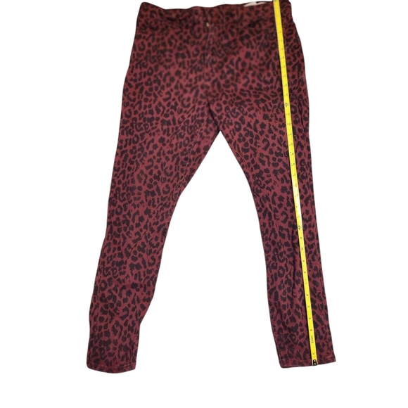 Social Standard by Sanctuary Ankle Skinny Pants Cheetah Print Size 12 Mid Rise - Picture 1 of 5